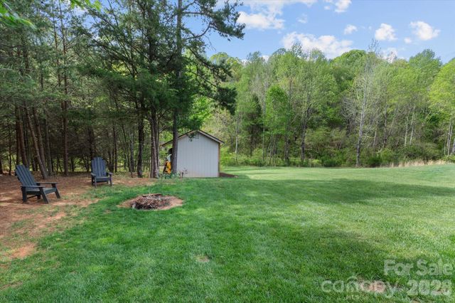 135 Sheep Path Drive, Mooresville, NC 28115