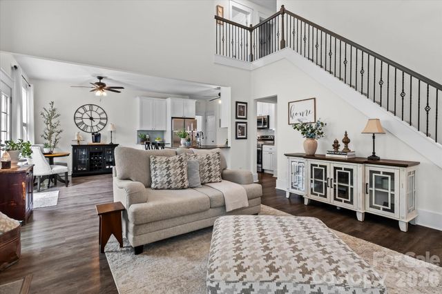 135 Sheep Path Drive, Mooresville, NC 28115