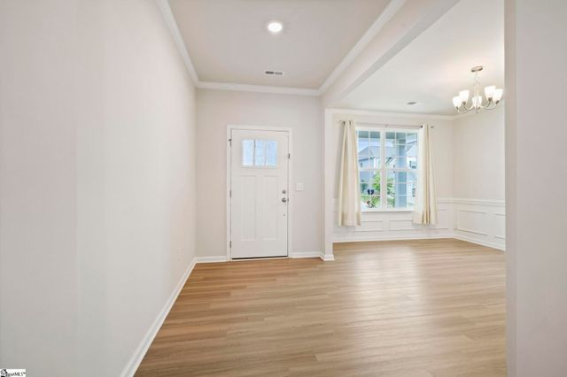 114 Magnolia Street, Reidville, SC 29338