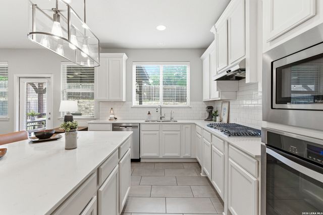23031 Woodlawn Ridge, San Antonio, TX 78259