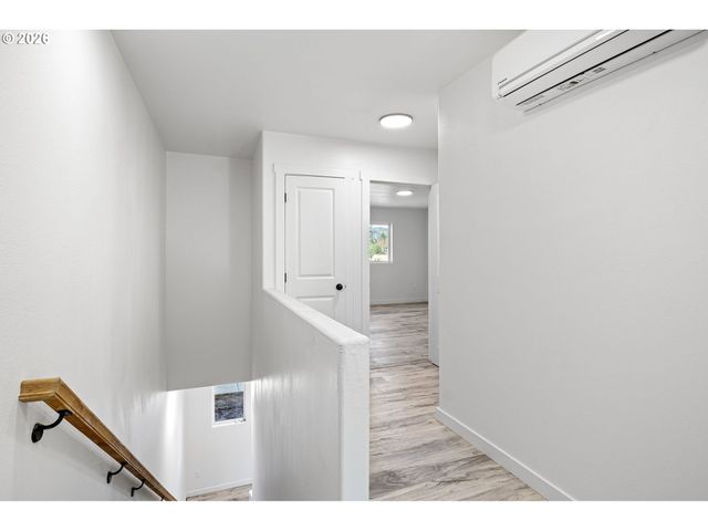 176 ALLISON Ave, Sutherlin, OR 97479