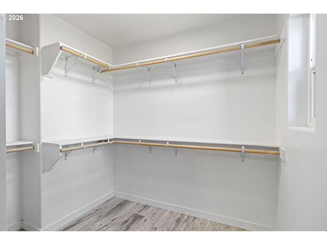 176 ALLISON Ave, Sutherlin, OR 97479