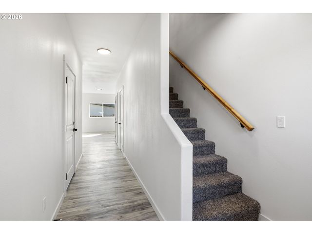 176 ALLISON Ave, Sutherlin, OR 97479