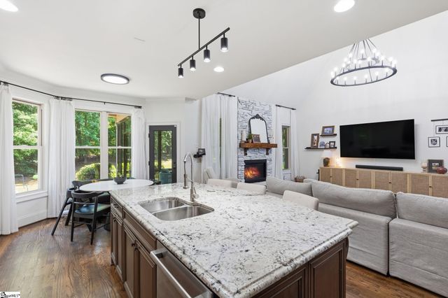 224 Bent Hook Way, Greer, SC 29651