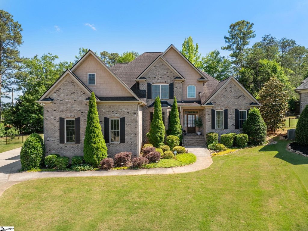 224 Bent Hook Way, Greer, SC 29651