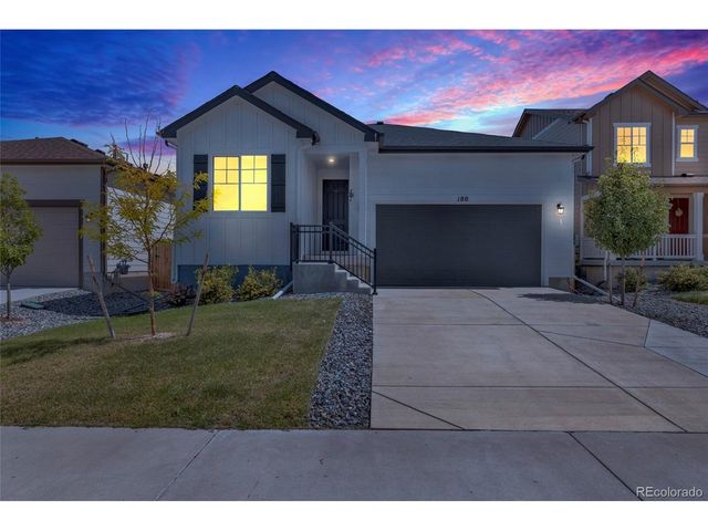 180 N Edge Cliff St, Castle Rock, CO 80104