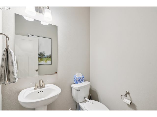 6975 Se TAMARACK St, Hillsboro, OR 97123