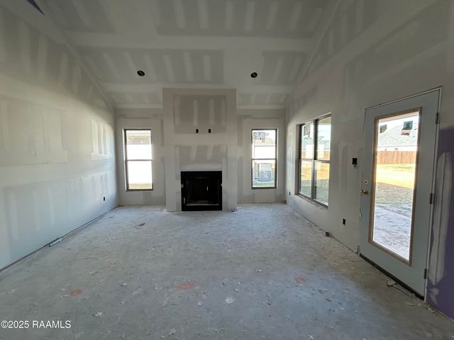 112 Lilian Lane, Maurice, LA 70555