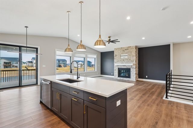 85 NW Alderleaf Drive, Waukee, IA 50263