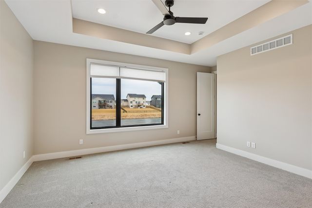 85 NW Alderleaf Drive, Waukee, IA 50263