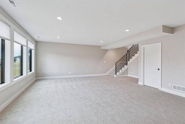 85 NW Alderleaf Drive, Waukee, IA 50263