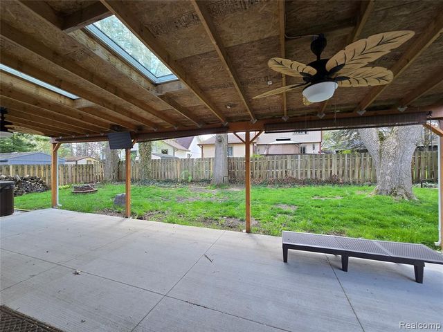 1855 Luneta Court, Commerce Twp, MI 48382