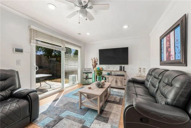 15518 S Stanford, Compton, CA 90220