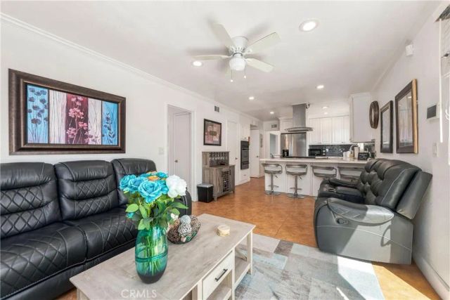 15518 S Stanford, Compton, CA 90220