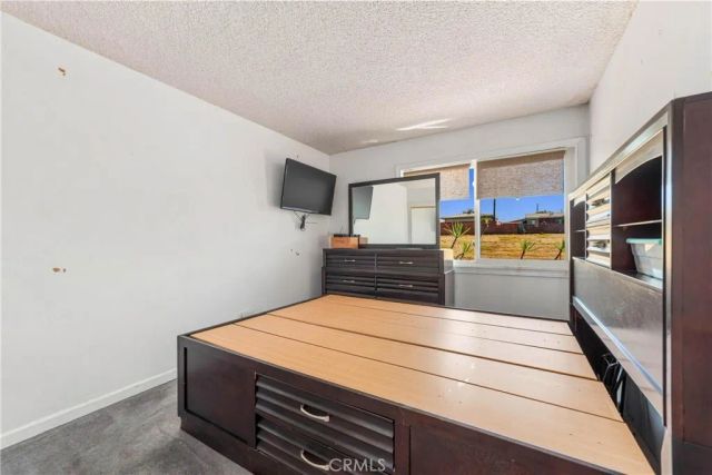 15518 S Stanford, Compton, CA 90220