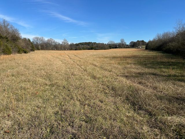 1 Lynchburg Hwy, Fayetteville, TN 37334