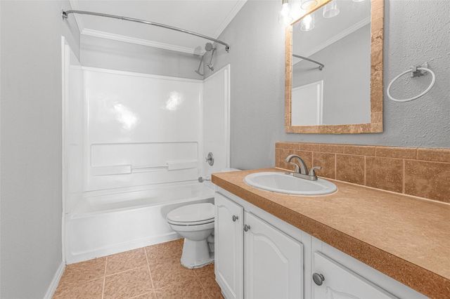 7706 23RD STREET, Zephyrhills, FL 33540