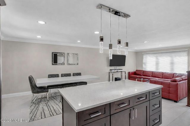 34 Vernon Street, Parlin, NJ 08859