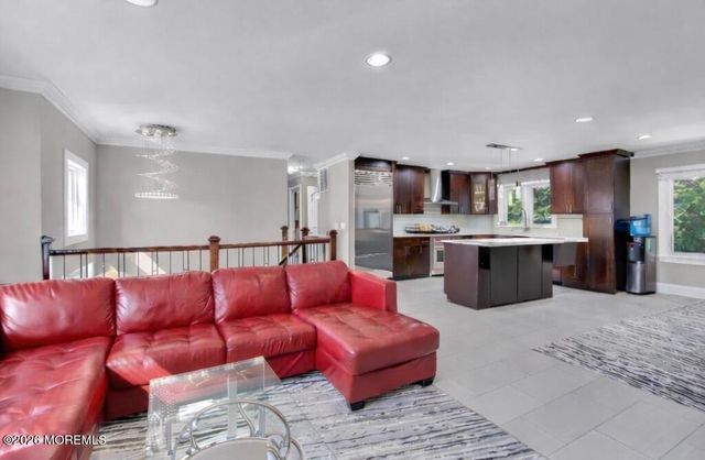 34 Vernon Street, Parlin, NJ 08859