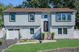 34 Vernon Street, Parlin, NJ 08859