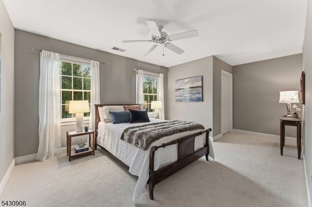 305 Charlton Ln, Branchburg Twp., NJ 08853