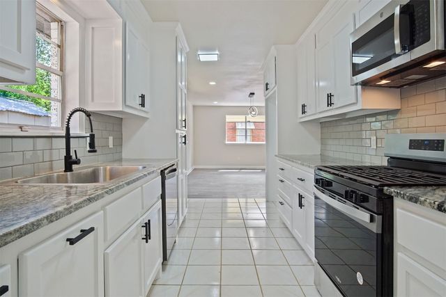 7417 NW 7th Street, Oklahoma City, OK 73127
