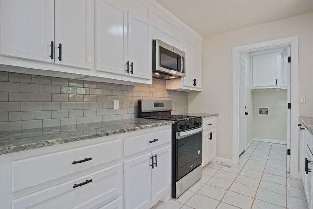 7417 NW 7th Street, Oklahoma City, OK 73127