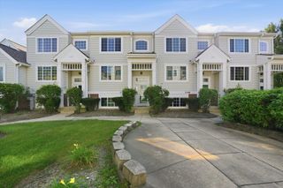 3350 Ravinia Circle 0, Aurora, IL 60504