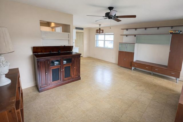 35 Waterford B, Delray Beach, FL 33446