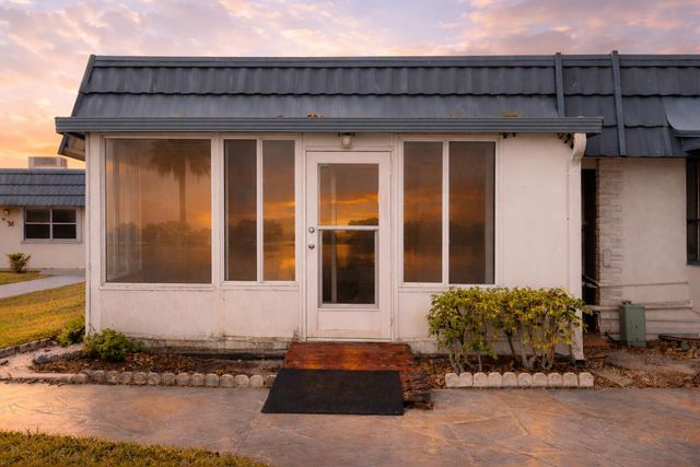 35 Waterford B, Delray Beach, FL 33446