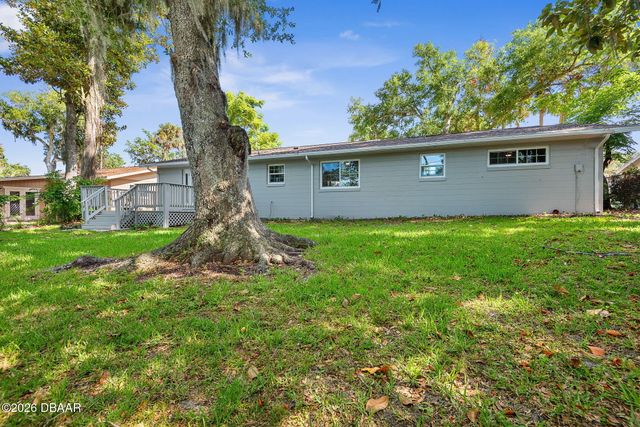 107 Wimbledon Court, Port Orange, FL 32127