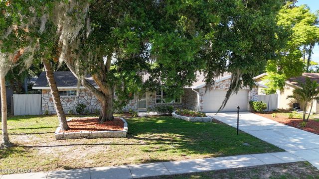 107 Wimbledon Court, Port Orange, FL 32127