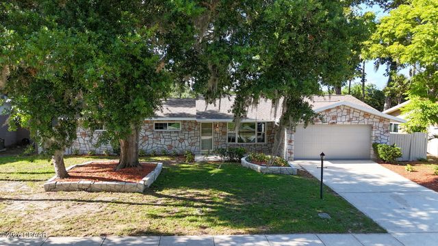107 Wimbledon Court, Port Orange, FL 32127