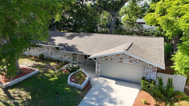 107 Wimbledon Court, Port Orange, FL 32127