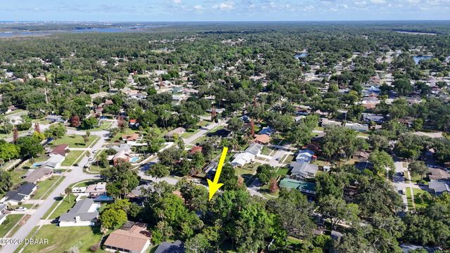 107 Wimbledon Court, Port Orange, FL 32127