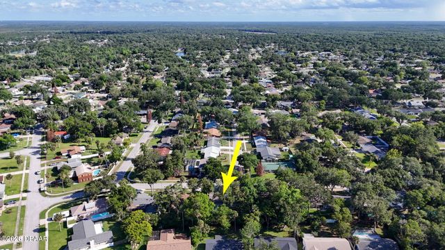 107 Wimbledon Court, Port Orange, FL 32127