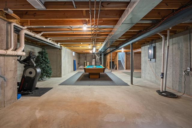 5036 Shoreview Drive, Coloma, MI 49038