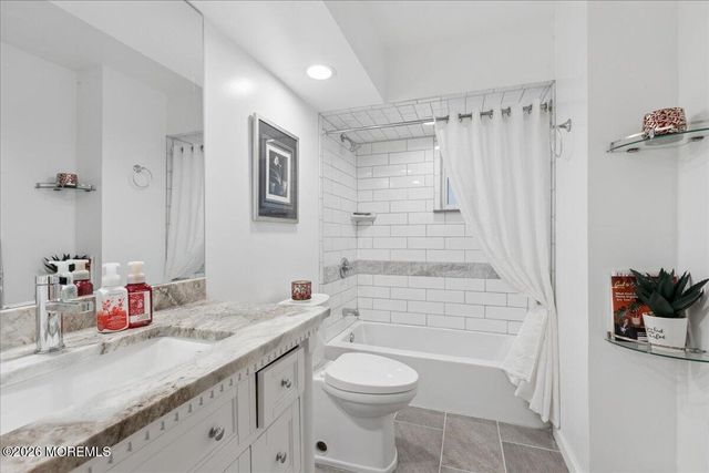 24 Haight Avenue, Piscataway Twp, NJ 08854