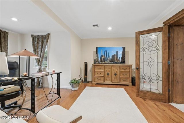24 Haight Avenue, Piscataway Twp, NJ 08854