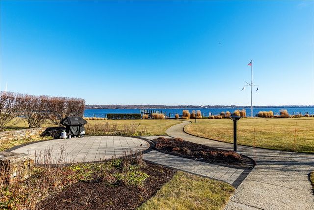1180 Narragansett Boulevard B1, Cranston, RI 02905