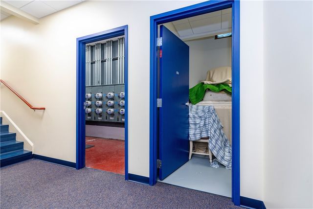 1180 Narragansett Boulevard B1, Cranston, RI 02905