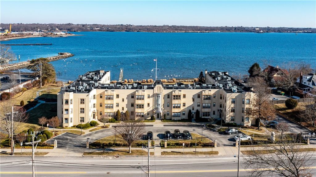 1180 Narragansett Boulevard B1, Cranston, RI 02905