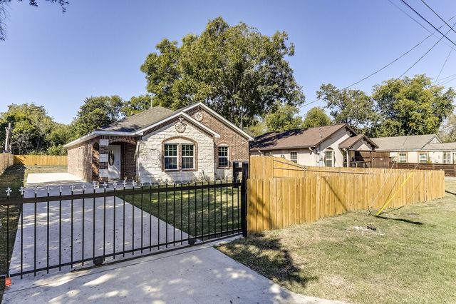 1449 Owega Avenue, Dallas, TX 75216