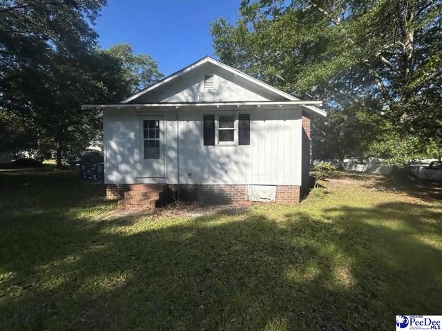 126 HUGER ST, Cheraw, SC 29520