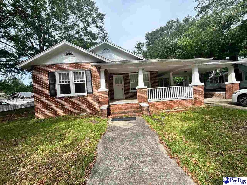 126 HUGER ST, Cheraw, SC 29520