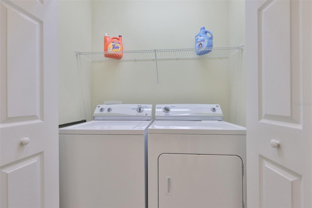 Image 40 of property listing at 5508 SUNSET FALLS DRIVE, Apollo Beach, FL 33572