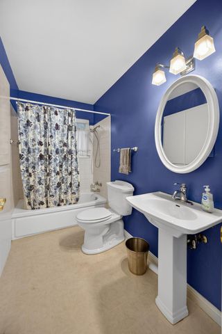 5125 Love Way, Carmichael, CA 95608