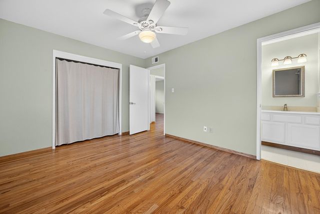 5125 Love Way, Carmichael, CA 95608