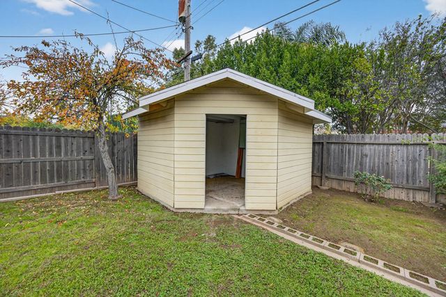 5125 Love Way, Carmichael, CA 95608