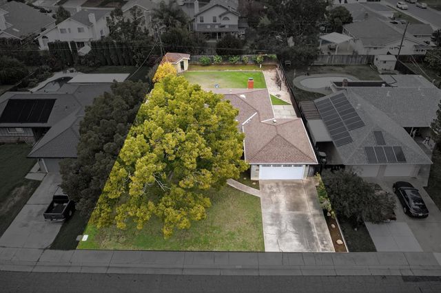 5125 Love Way, Carmichael, CA 95608